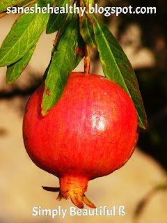 Pomagranate : A Healthy, Beautiful  and Delectable Fruit.